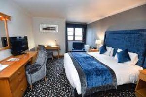 Bedrooms @ Loughshore Hotel